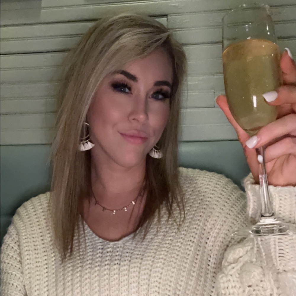 Meet your Posher, Sara